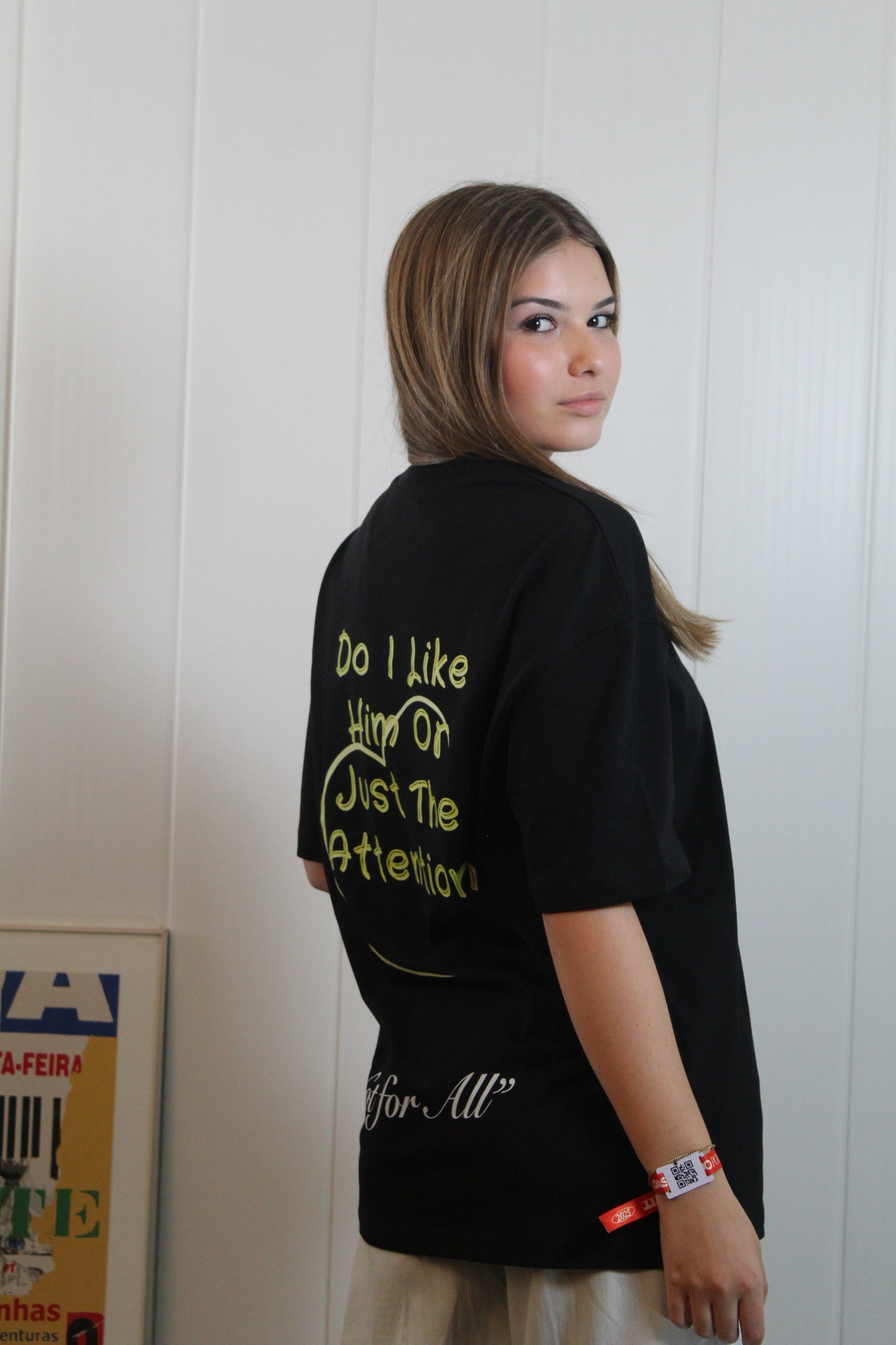 T-shirt "Do You Like Him…"